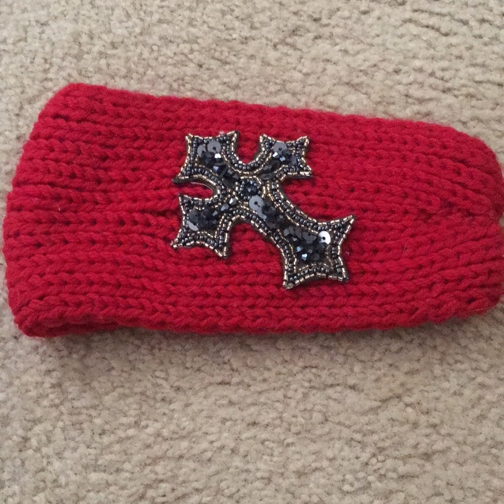 Knitted headpiece